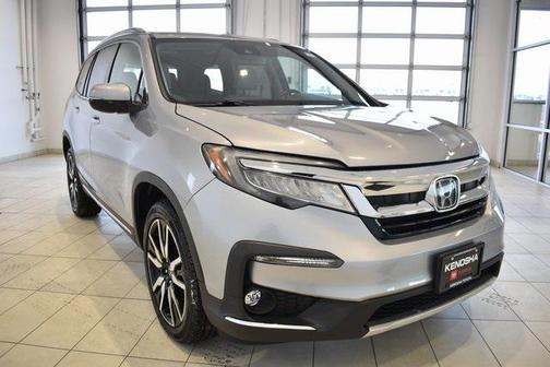 2019 Honda Pilot Touring 8-Passenger