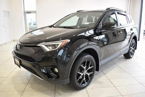2018 Toyota RAV4 SE