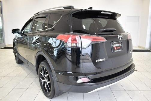 2018 Toyota RAV4 SE