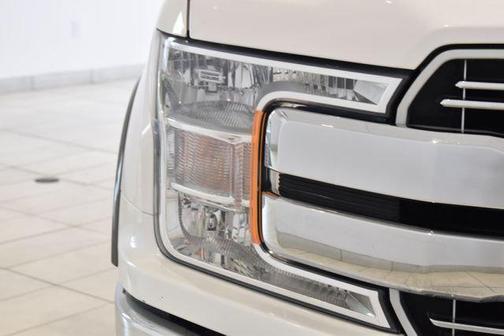 White 2018 Ford F-150 Lariat