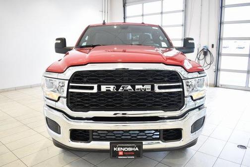 2024 RAM 2500 Tradesman Regular Cab 4x4 8' Box