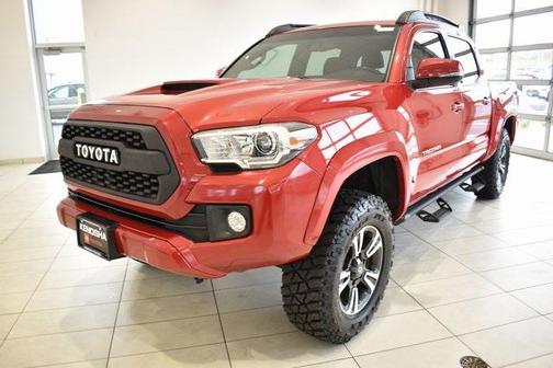 2017 Toyota Tacoma TRD Sport