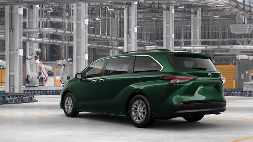 2025 Toyota Sienna XLE 7 Passenger