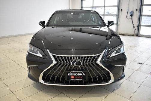 2022 Lexus ES 250 Base