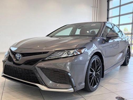 Gray 2024 Toyota Camry Hybrid SE