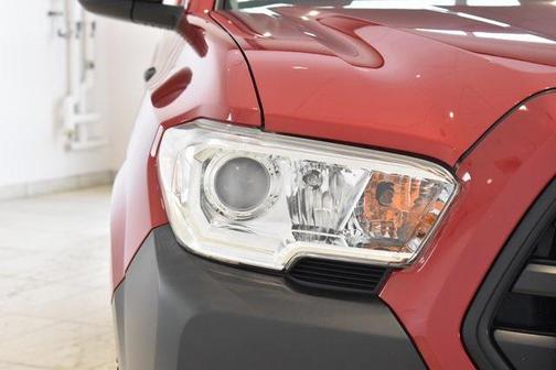 2019 Toyota Tacoma SR