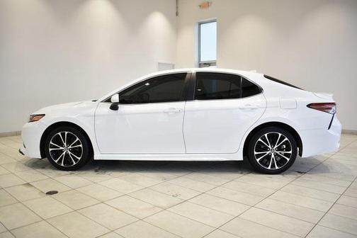 2019 Toyota Camry XLE