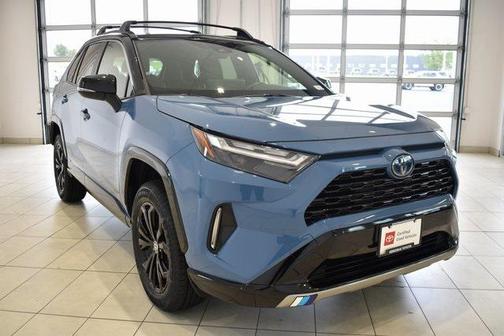 2023 Toyota RAV4 Hybrid SE