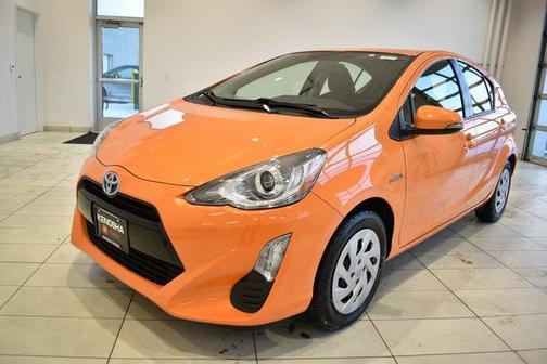 2016 Toyota Prius c Two