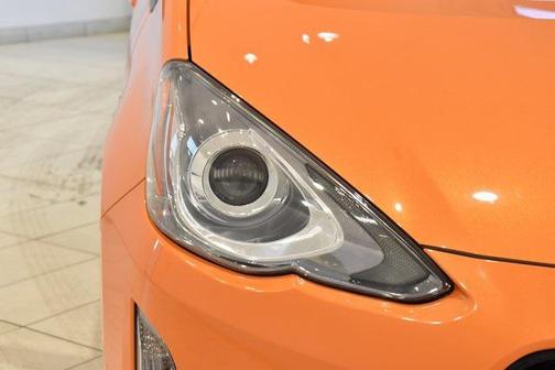 2016 Toyota Prius c Two