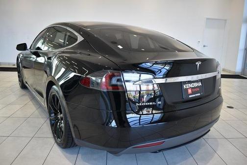 2016 Tesla Model S 70D