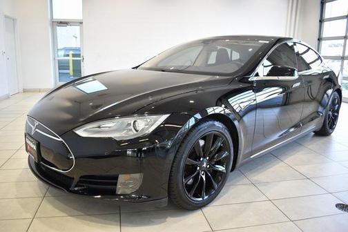 2016 Tesla Model S 70D