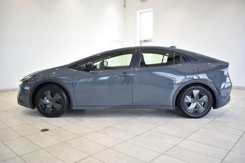 Guardian Gray 2024 Toyota Prius Prime SE