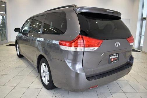 2014 Toyota Sienna LE