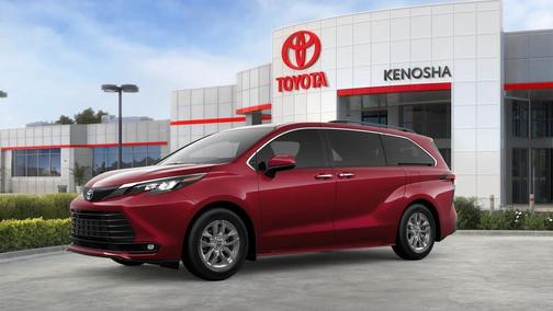 2025 Toyota Sienna XLE 7 Passenger