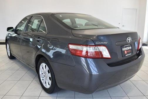 2009 Toyota Camry Hybrid Base (E-CVT)