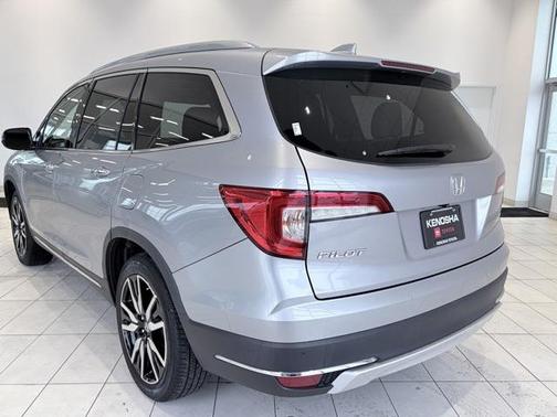 2021 Honda Pilot Touring 8-Passenger