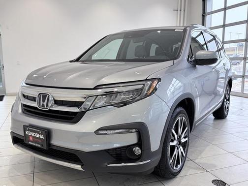2021 Honda Pilot Touring 8-Passenger