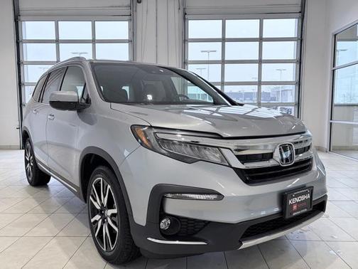 2021 Honda Pilot Touring 8-Passenger
