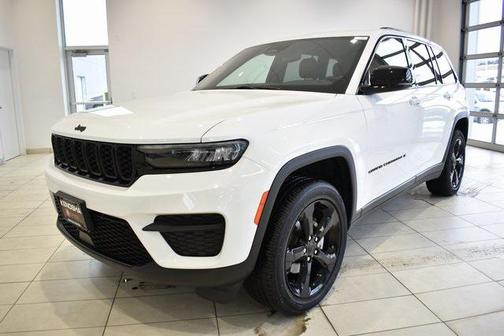 2022 Jeep Grand Cherokee Altitude