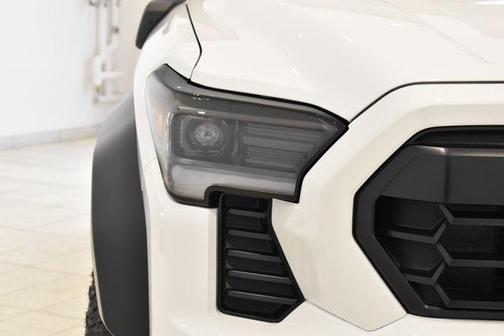 2025 Toyota Tacoma Hybrid Trailhunter