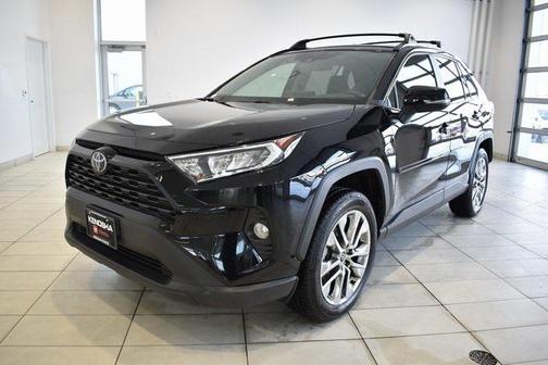 2020 Toyota RAV4 XLE Premium