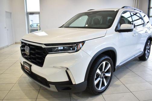 2023 Honda Pilot AWD Elite
