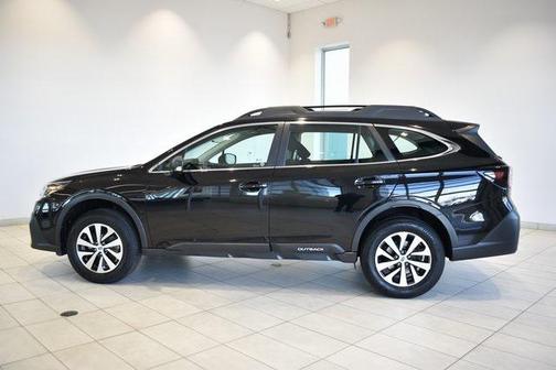 2021 Subaru Outback Base