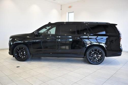 2023 Cadillac Escalade ESV Sport Platinum
