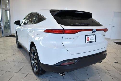 2021 Toyota Venza LE