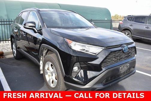 2020 Toyota RAV4 Hybrid XLE