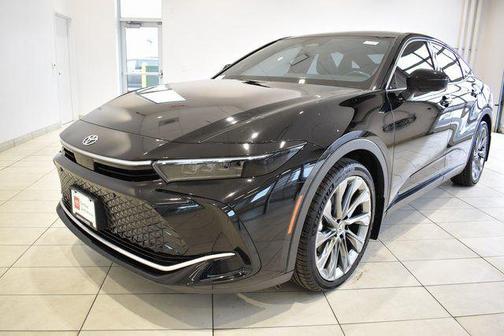 2024 Toyota Crown Limited