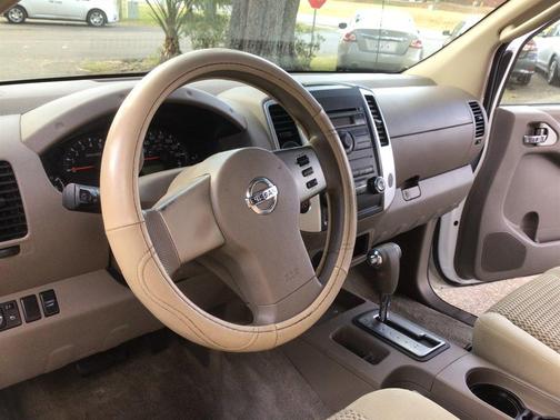 2009 Nissan Frontier SE King Cab