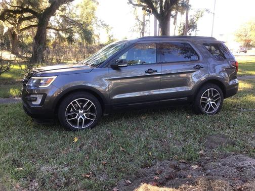 2016 Ford Explorer Sport