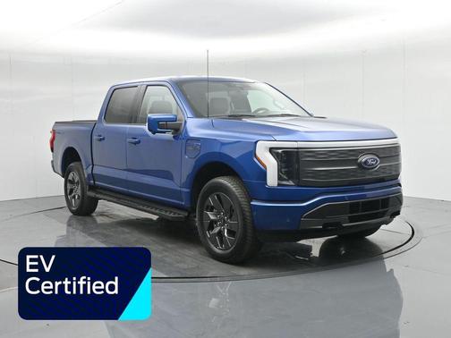 2022 Ford F-150 Lightning LARIAT