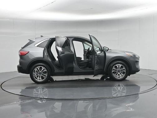 CARBONIZED GRAY 2022 Ford Escape SEL