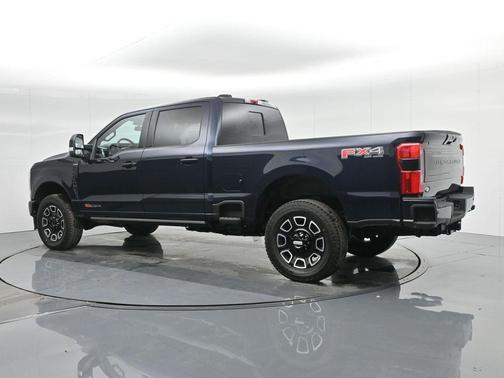 2025 Ford F-250 Platinum
