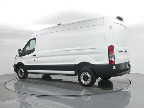 2026 Ford Transit-250 148 WB Medium Roof Cargo