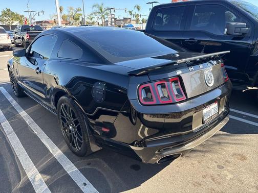 2014 Ford Shelby GT500 Base