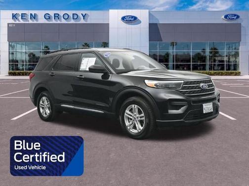AGATE BLACK METALLIC 2023 Ford Explorer XLT