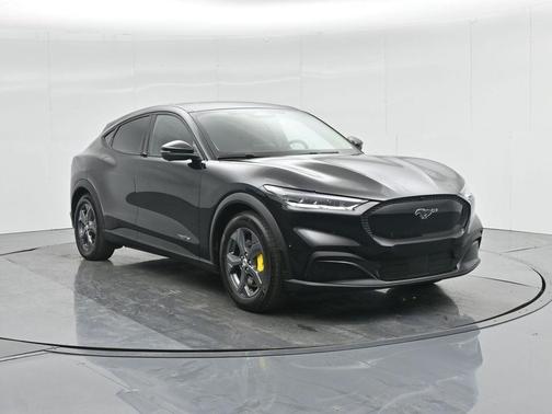 2022 Ford Mustang Mach-E Select
