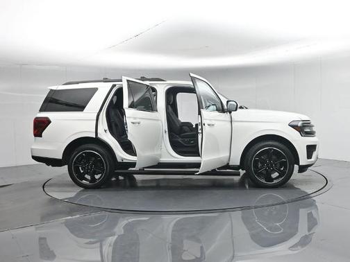 STAR WHITE MET TRI-COAT 2023 Ford Expedition LIMITED