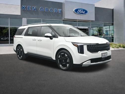 2025 Kia Carnival EX