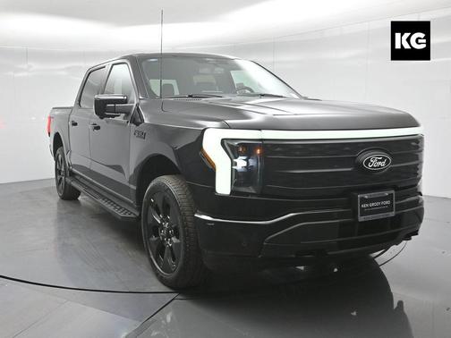 2025 Ford F-150 Lightning Platinum