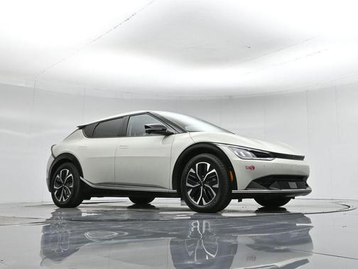 2022 Kia EV6 Wind