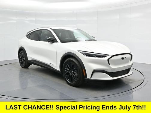 2025 Ford Mustang Mach-E Select