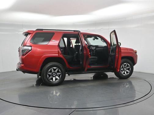 2024 Toyota 4Runner TRD Off Road