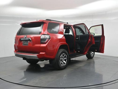 2024 Toyota 4Runner TRD Off Road