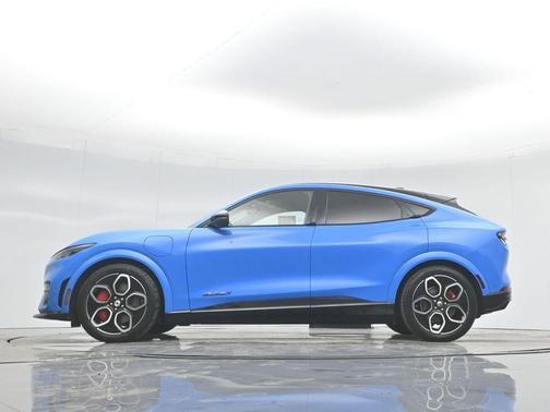 2022 Ford Mustang Mach-E GT