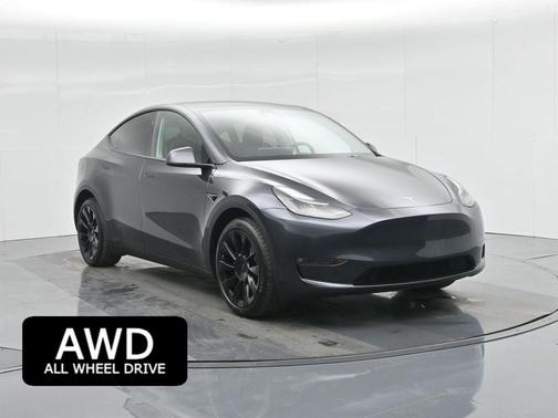 2025 Tesla Model Y Long Range